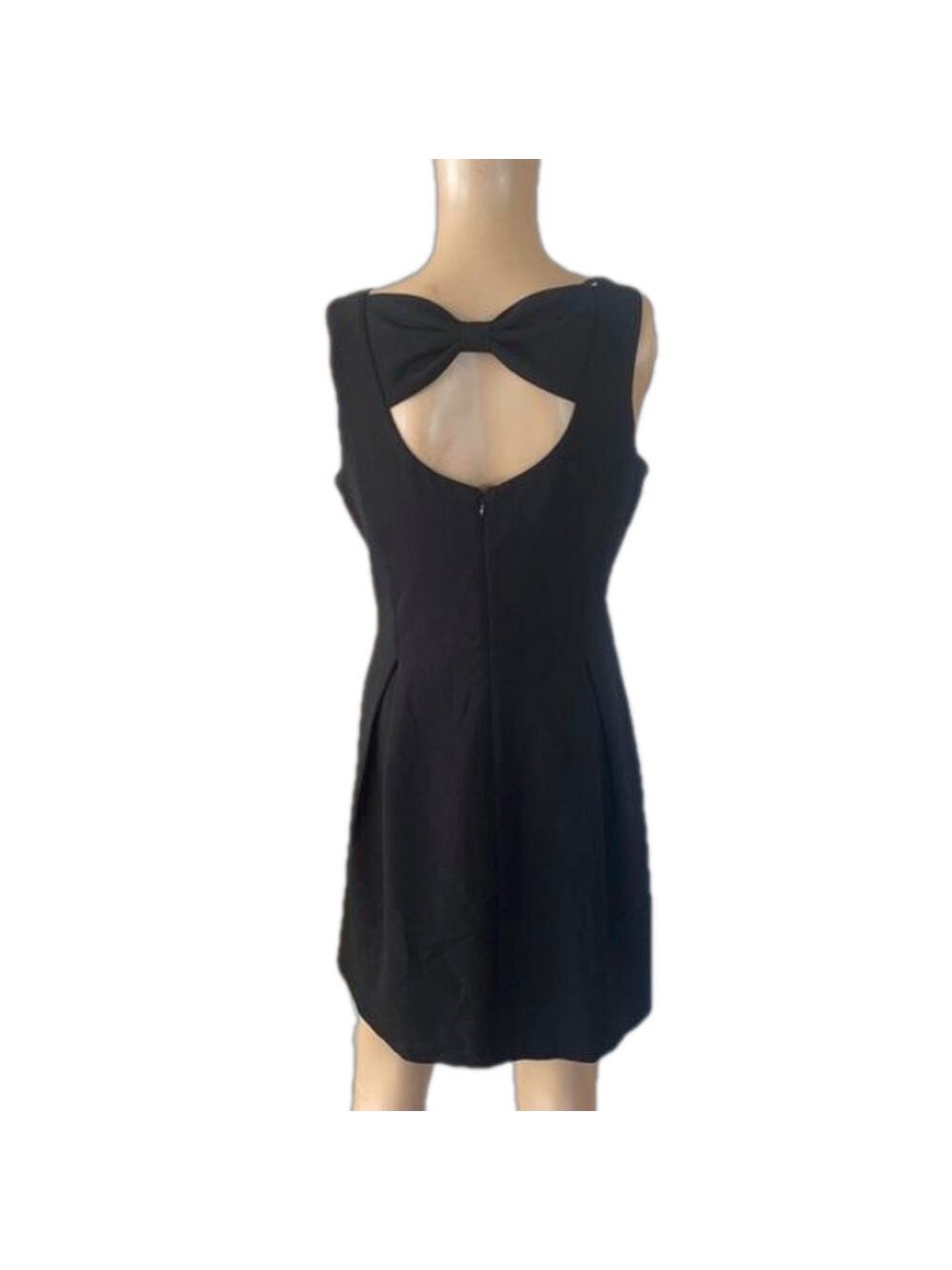 J Howard dress   UB2